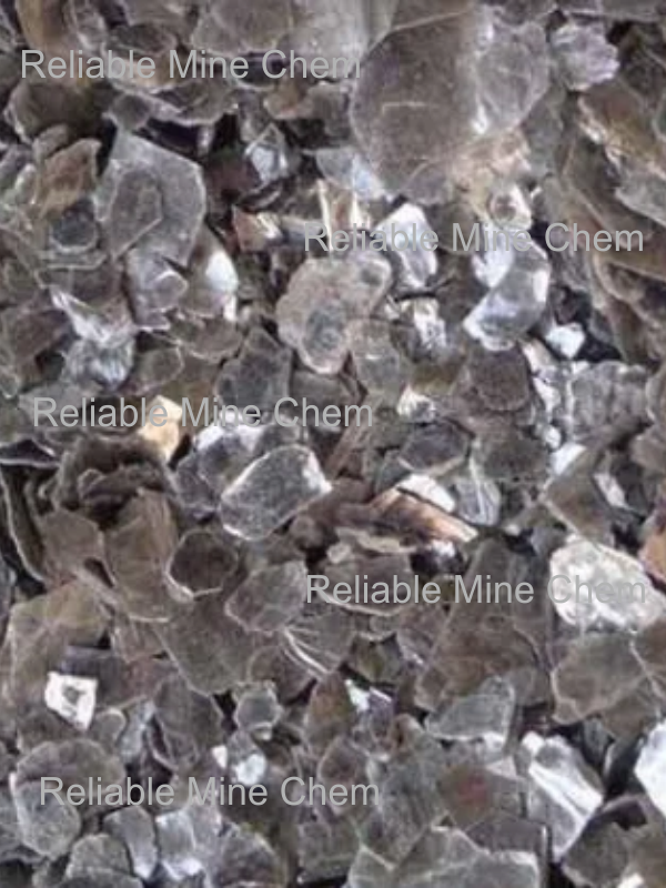 RM_Mica_Ruby_Flakes_800x600px